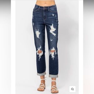 Judy Blue Dark Wash Distressed Straight Leg Jeans